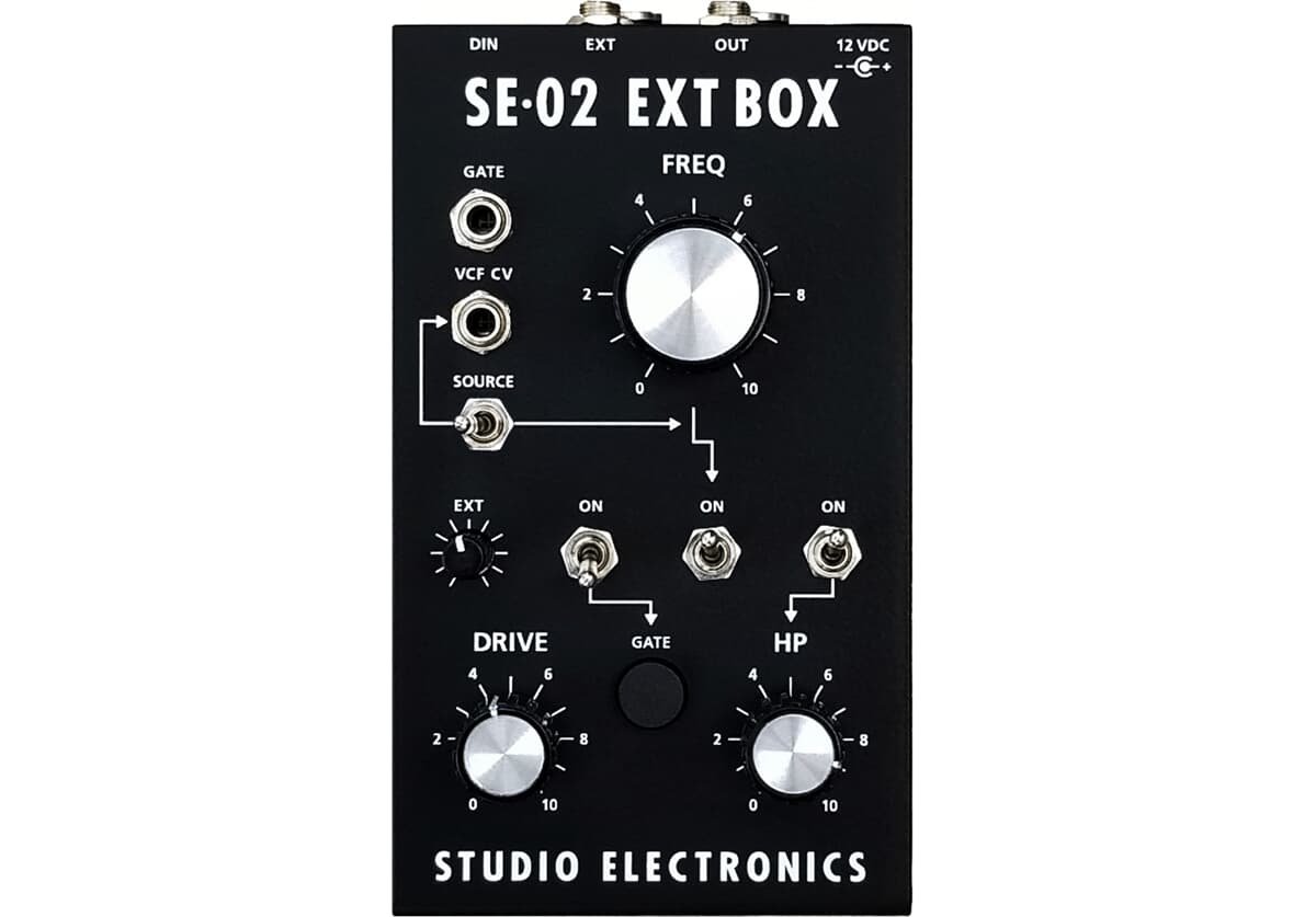 Roland SE-02 Ext Box - Pedal on ModularGrid